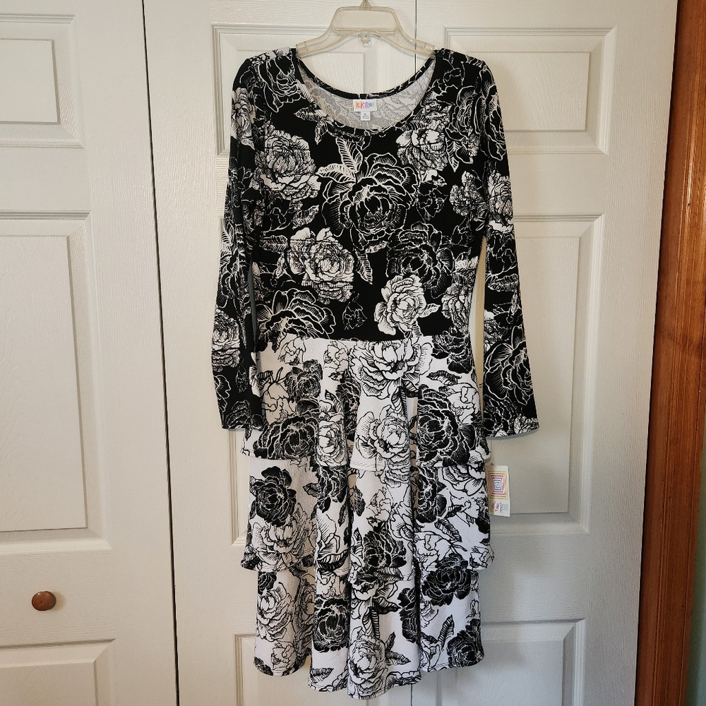 Floral Black & White Dress